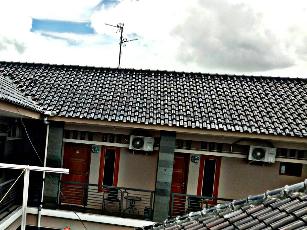 Wisma Andali Syariah Near Rsud Cideres Majalengka Exterior photo